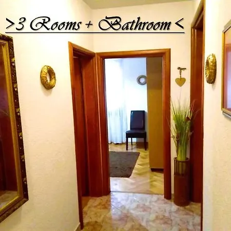 House White Stone Split Apartment Podstrana Room photo