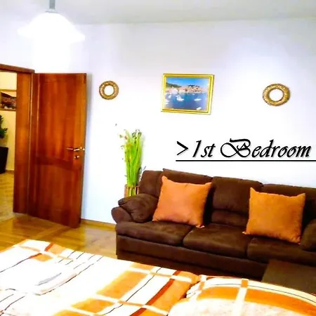 House White Stone Split Apartment Podstrana Room photo