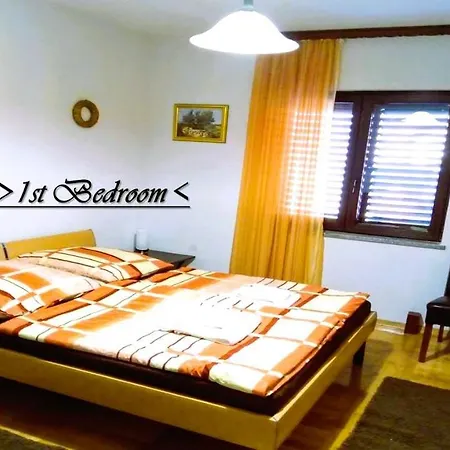 House White Stone Split Apartment Podstrana Room photo