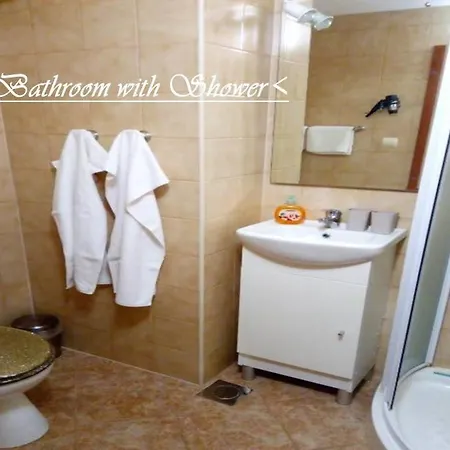 House White Stone Split Apartment Podstrana Room photo