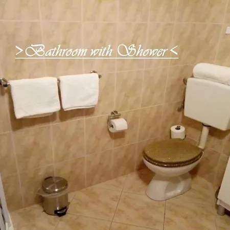House White Stone Split Apartment Podstrana Room photo