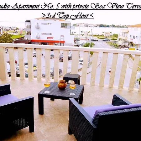 House White Stone Split Apartment Podstrana Room photo