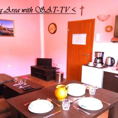 House White Stone Split Apartment Podstrana Room photo