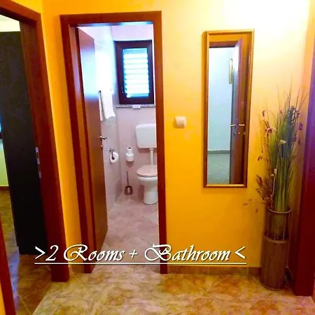 House White Stone Split Apartment Podstrana Room photo