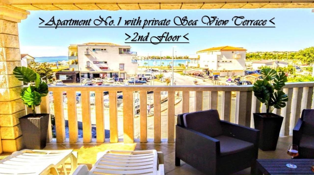 Apartment House White Stone Split Podstrana